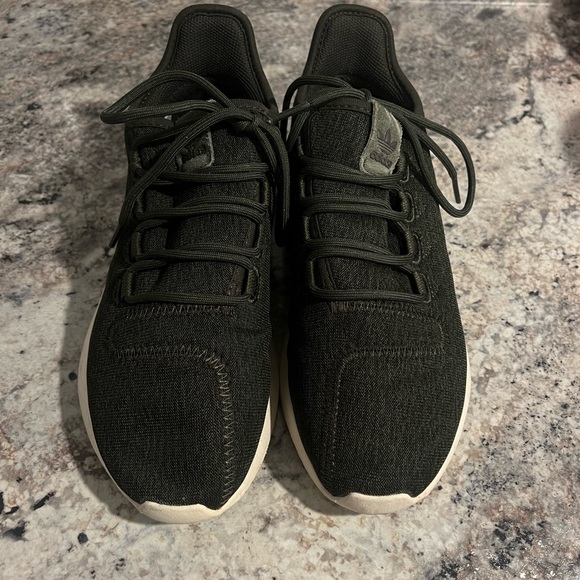 Women’s Adidas Sneakers - Picture 2 of 6